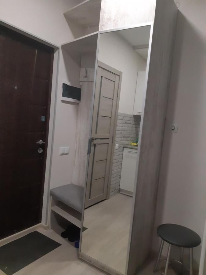 Apart. Studio Near Stadium Metalist Kharkov Ngoại thất bức ảnh